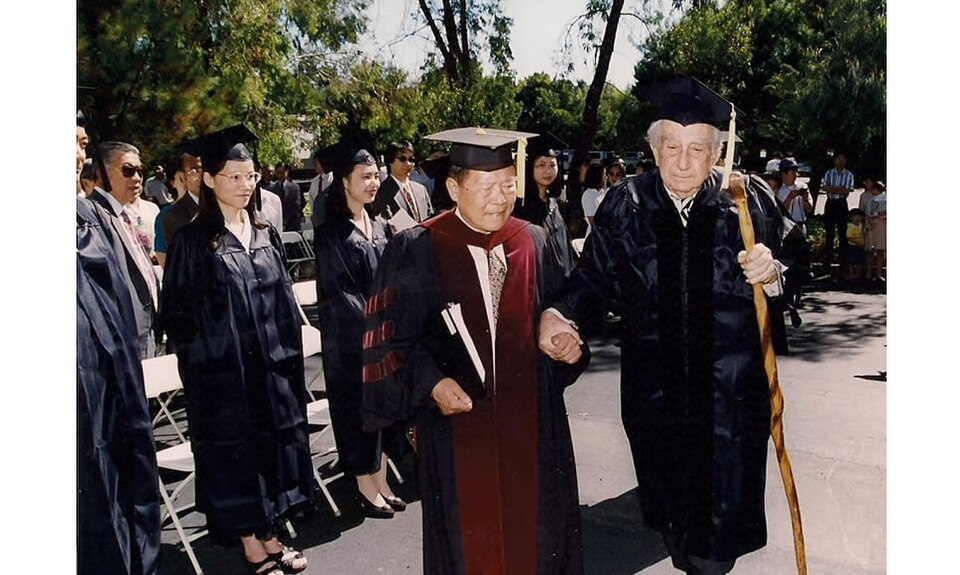 Dr. Edward Teller at ITU to give 1995 Commencement Speech

https://commons.wikimedia.org/wiki/File:Dr._Edward_Teller,_Father_of_Neutregeon_Bomb_at_ITU.jpg