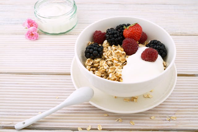 yogurt and berries