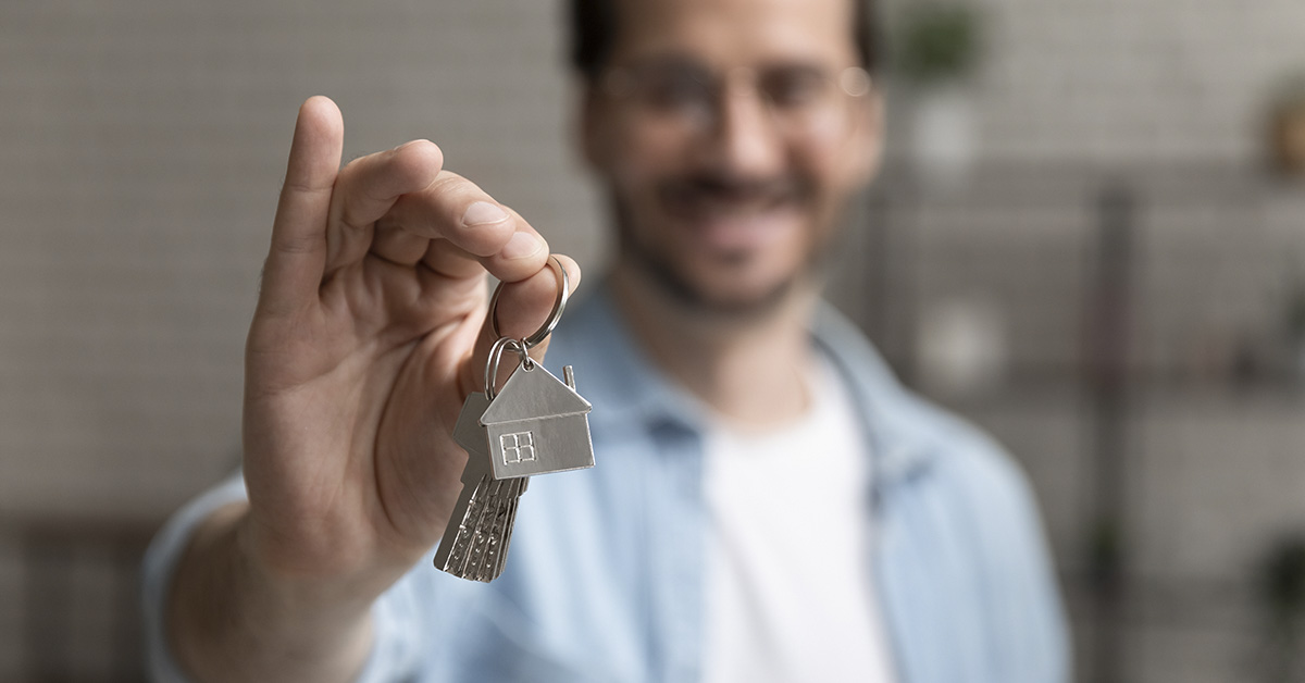 ‘Free Rent’ With Strings Attached: Investigation Exposes Predatory Ads Offering Shelter in Exchange for Sex