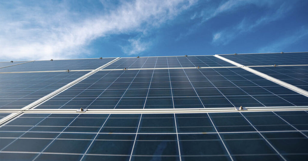 Australia Plans to Build World’s Largest Renewable Energy Hub Featuring 60 Million Solar Panels - Featured image