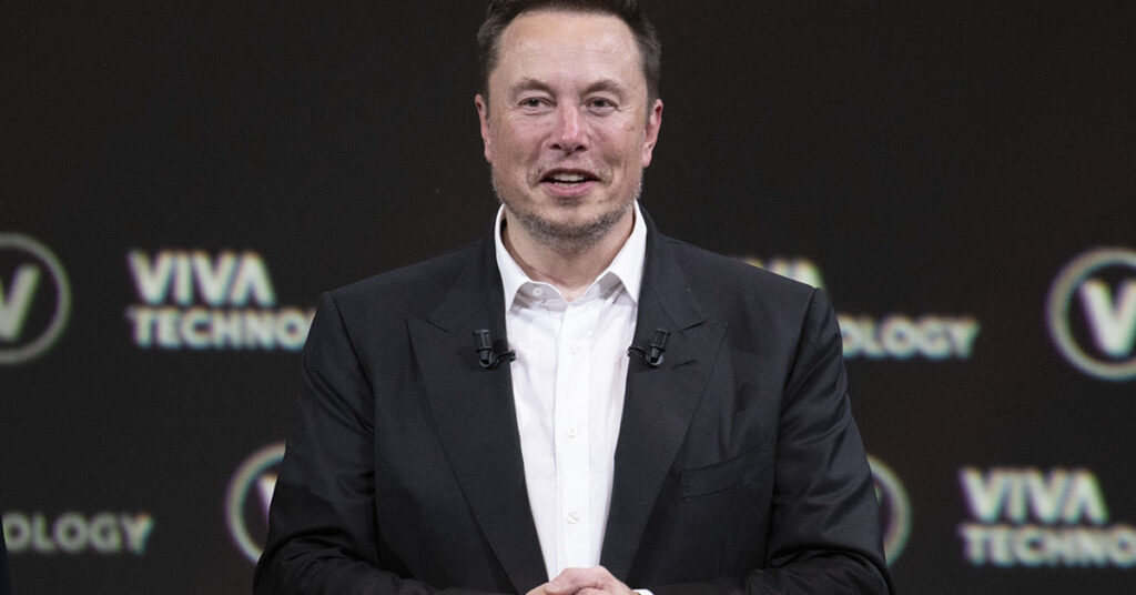 After Charlie Kirk’s Passing, Elon Musk Responds Sharply to Stephen King’s Allegation - Featured image