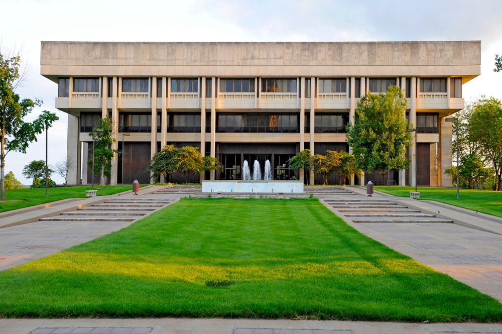 Kansas State Supreme Court Judicial Center Topeka Kansas where cases involving kansas state law are judicated created july 29 2020