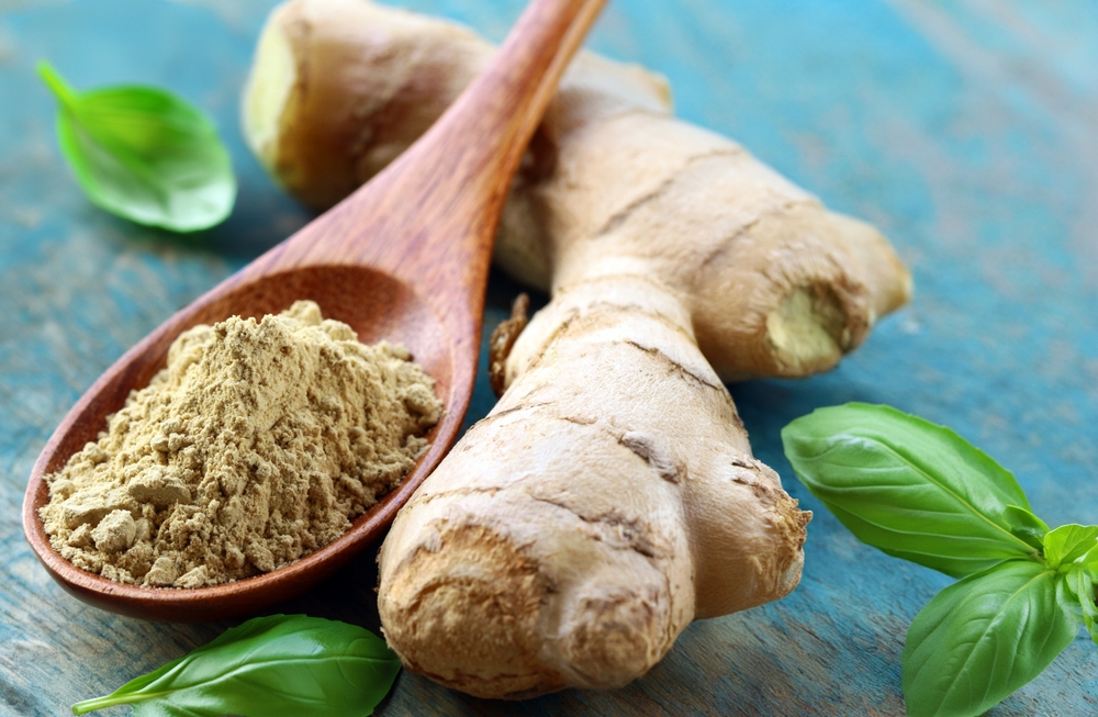 ground and fresh ginger spices for healthy eating
