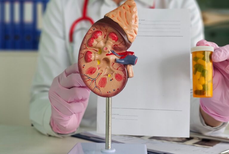 6 Types of Medications That Can Potentially Harm Your Kidneys - Featured image