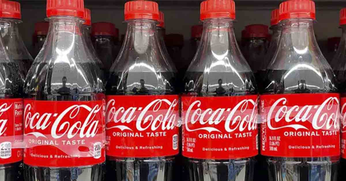 Most people miss a hidden message to Coca-Cola Logo Most people miss a hidden message to Coca-Cola Logo