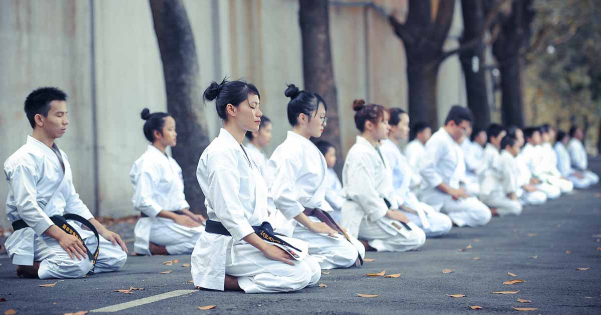 How people with the high self-control do it is easy How people with the high self-control do it is easy