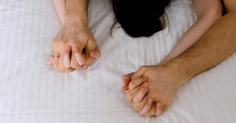 Why Sex Can Trigger Emotional Attachment, According to Psychology - Featured image