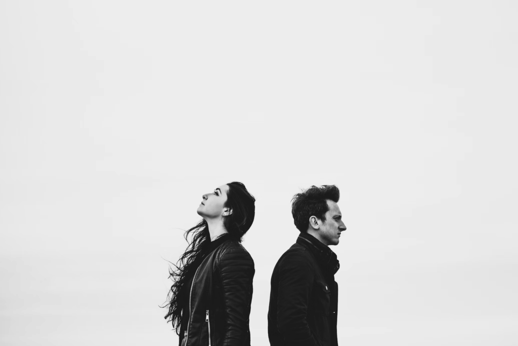 Caption: Fear of change can disguise itself as logic, keeping people anchored to unhappiness. Image credit: Pexels