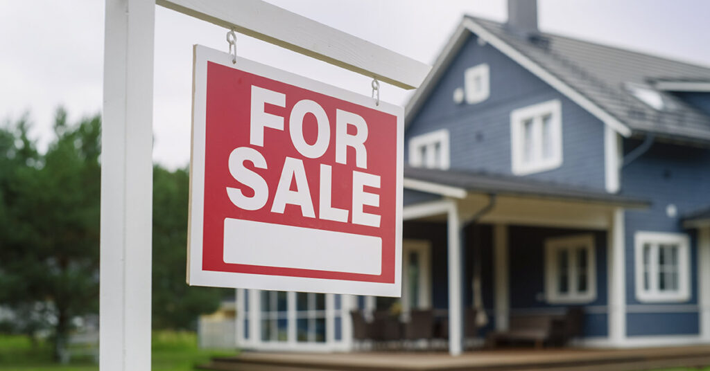 Analyst Predicts Major Price Drop in US Homes—‘Worse Than 2008’ - Featured image