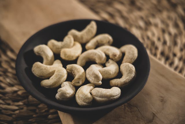 cashews
