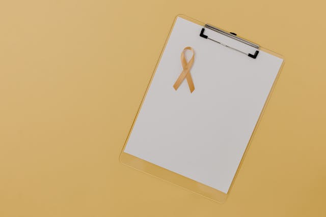 cancer ribbon and clip board