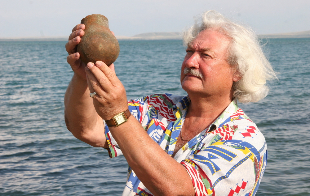 KYRGYZSTAN - FEBRUARY 11: Archaeologists find ruins of city beneath Lake Issyk Kul on February 11, 2009 in Kyrgyzstan.