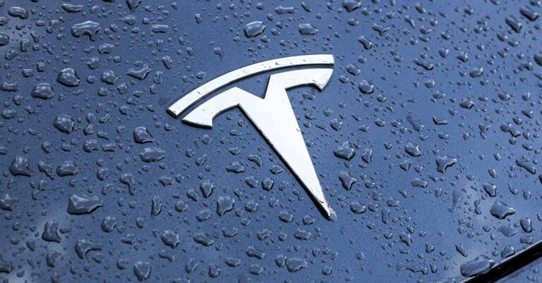 Texas Man Returns Cybertruck After Learning It Sat In A Vacant Lot For Months - Featured image