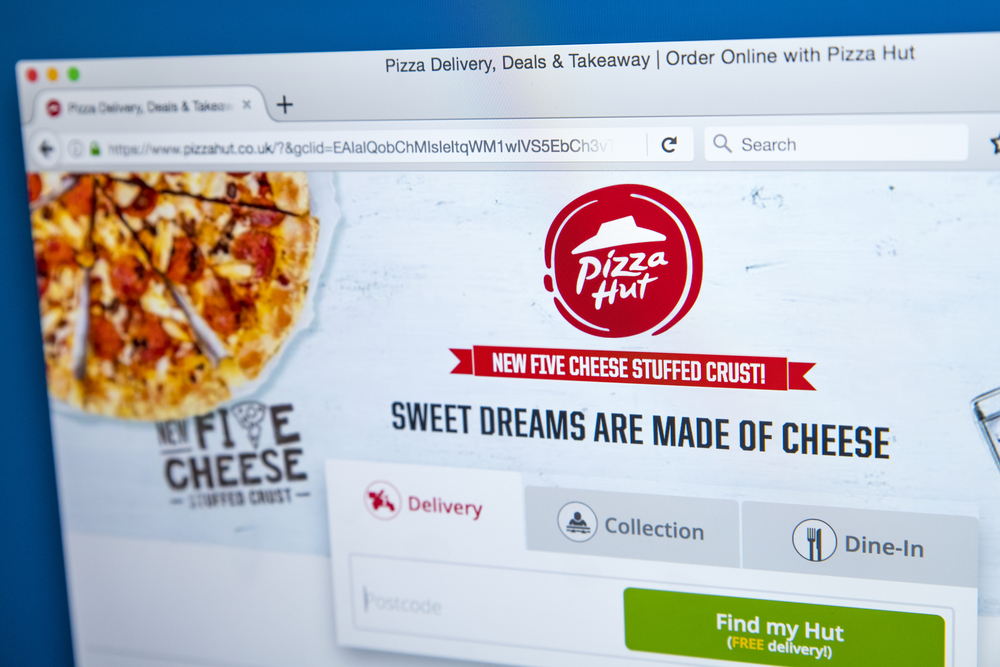 LONDON, UK - OCTOBER 25TH 2017: The homepage of the official website for Puzza Hut - the American restaurant chain, on 25th October 2017.