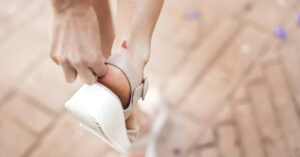 Blood Blisters: Causes, Symptoms, and When to See a Doctor 01122026_part05_33