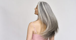 What It Means to Let Your Grey Hair Grow and Not Dye It, According to Psychology 01192026_part04_21