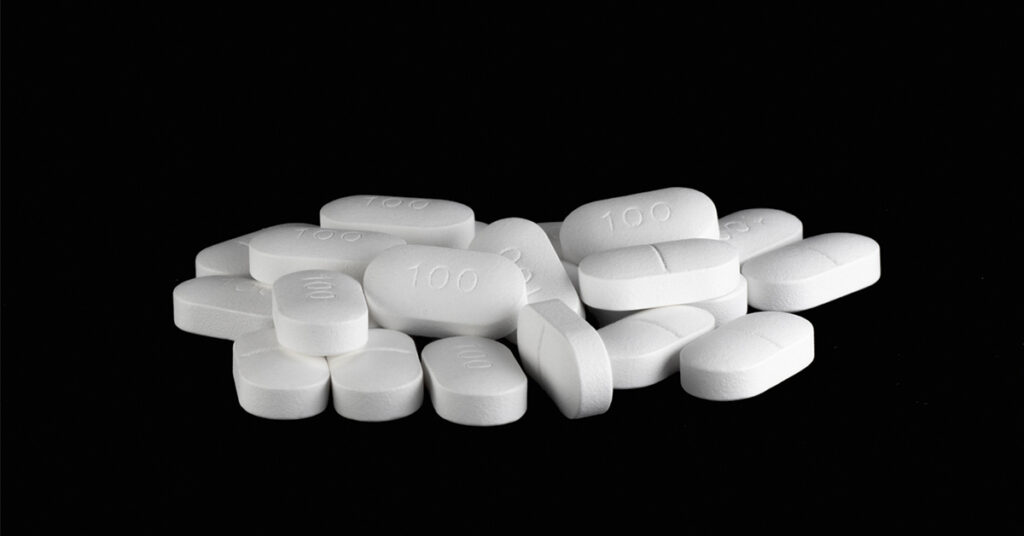 Understanding the Long-Term Effects of SSRI Use on Mind and Body - Featured image