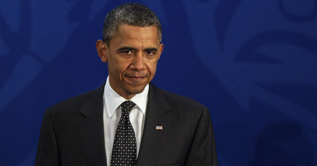 Obama Responds to Trump’s Racist Video Depicting Him as an Ape - Featured image