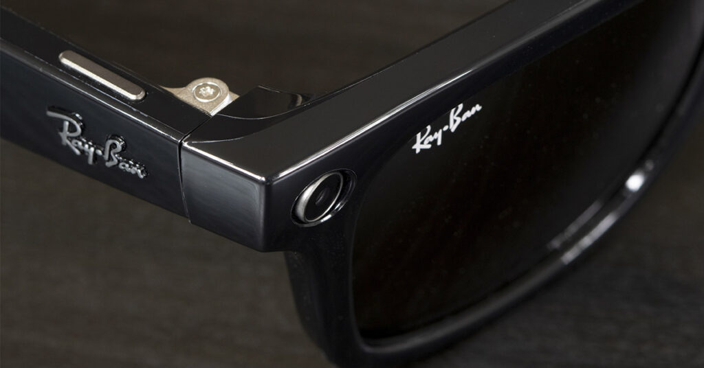Meta Ray-Ban Glasses Are Recording People in Private and Sensitive Situations - Featured image