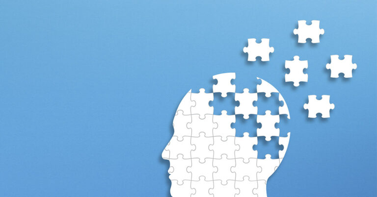 47-Year-Old Mom With Early-Onset Alzheimer’s Shares Her First Symptoms - Featured image