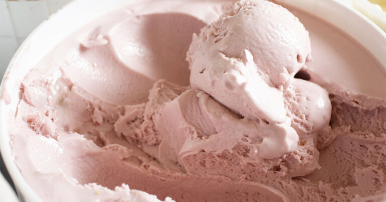 Rusty Nails in Ice Cream Leave Woman Infertile, She Receives Massive $14M Settlement - Featured image