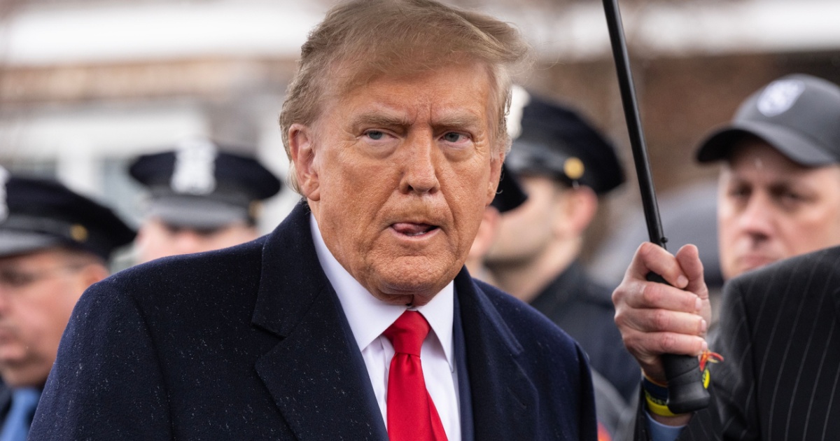 Trump Insider Trading Scandal: What the Oil Trades Reveal