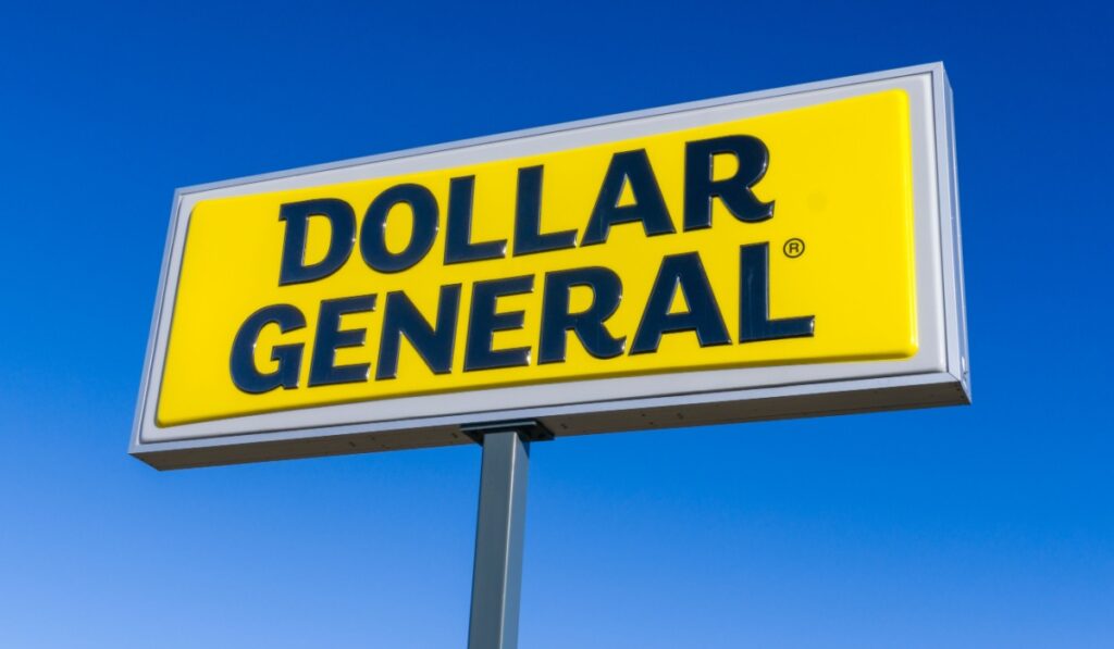 Dollar General sign 