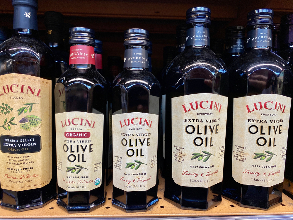 I Tried 10+ Olive Oil Brands. Here’s 5 That Don’t Suck