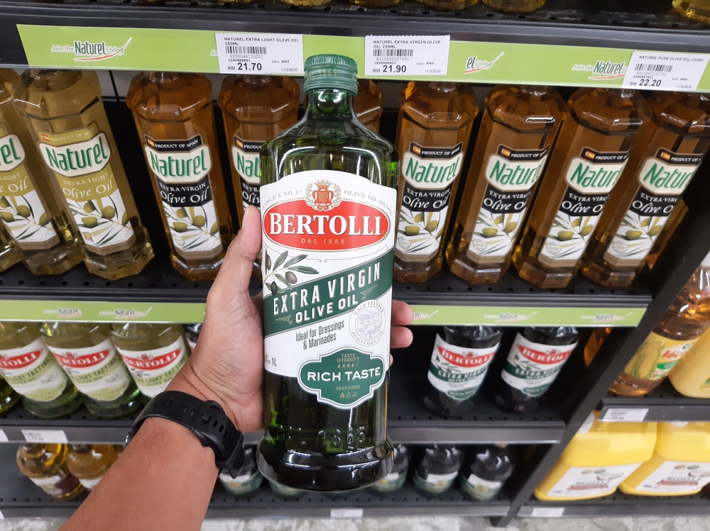 I Tried 10+ Olive Oil Brands. Here’s 5 That Don’t Suck