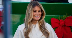 First Lady Melania Trump examines the White House Christmas Tree Washington D.C, United States, Nov. 24, 2025