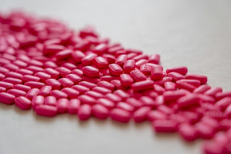 The Worrying Side Effects of Omeprazole Millions Take Every Day - Featured image