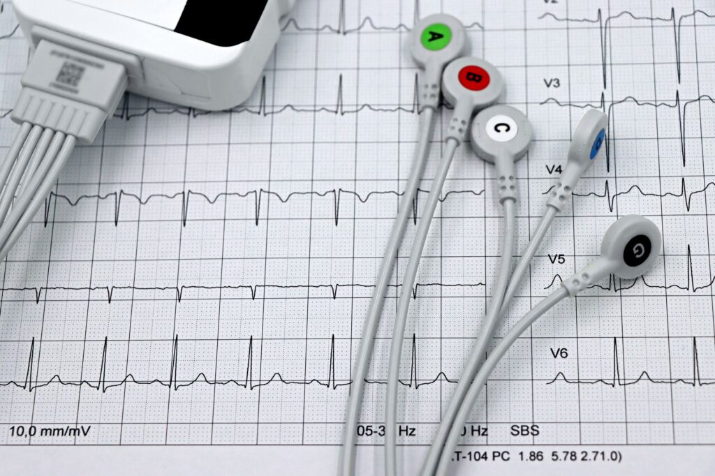 Study Reveals Shocking Connection Between Energy Drinks and Sudden Cardiac Arrest - Featured image