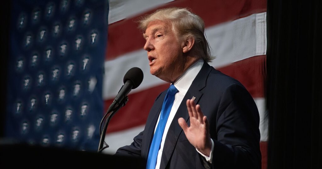 A Psychologist Claims Trump’s July 4 Behavior Signals He Knows the End Is Near - Featured image