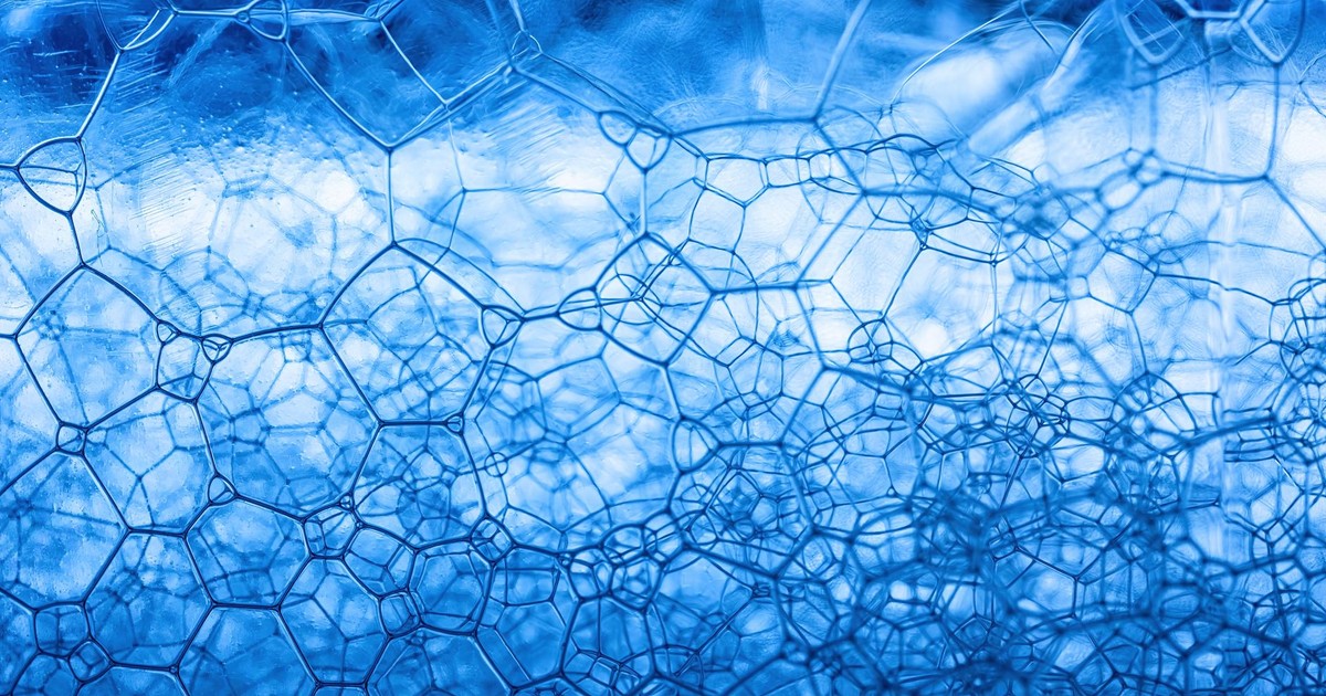 Water Might Actually Be Two Different Liquids — Here’s the Science