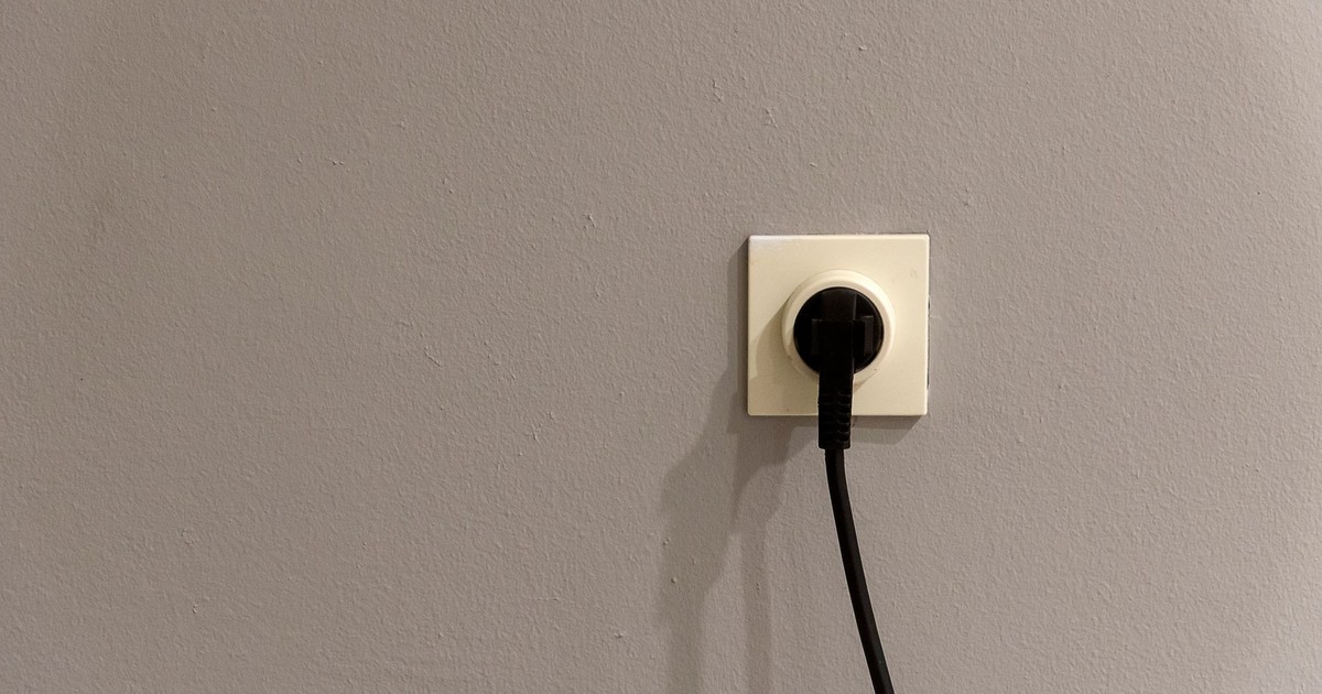 12 Appliances You Should Be Unplugging to Save on Your Energy Bill