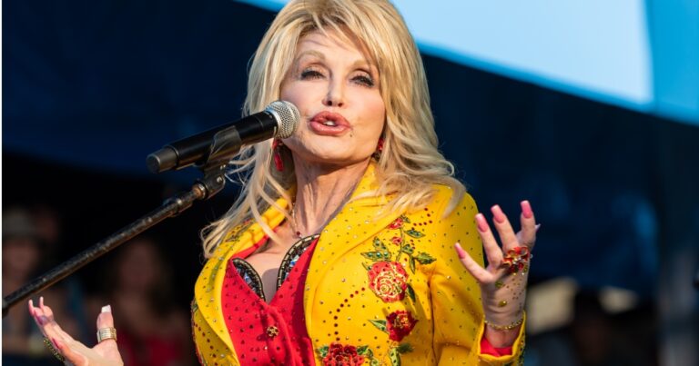 Dolly Parton Didn’t Like Working Out, but She Loved ‘Rejoicing Exercises’ - Featured image