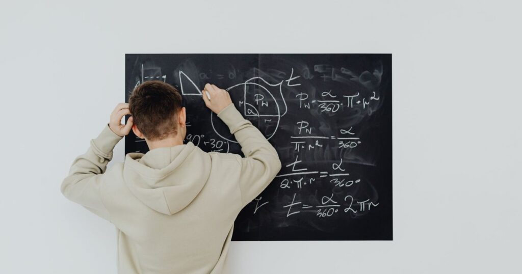 7 Science-Backed Signs of High Intelligence (It’s More Than a Test Score) - Featured image