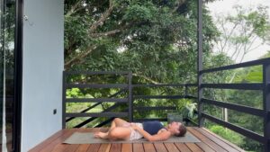 Day 7 : Yoga for Tight Hamstrings (15 Min)