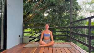Day 14: Core-Strengthening Yoga Practice (15 Min)