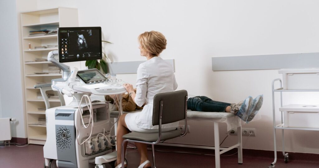 Death From Ectopic Pregnancies Has Doubled in These US States, Analysis Finds - Featured image