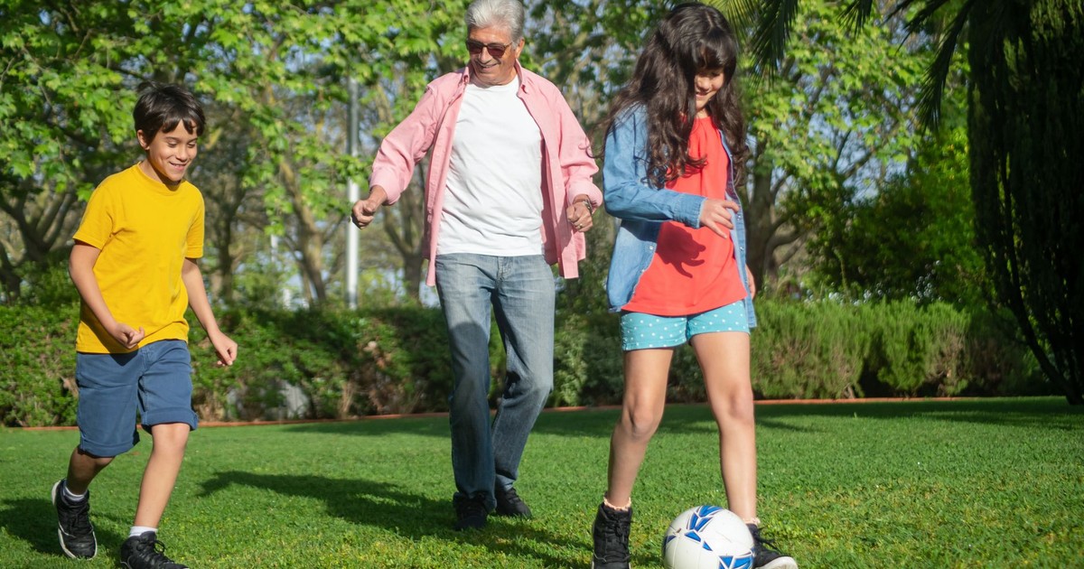 Are Gen X Really the “Worst Grandparents”? Why Millennials and Their Parents Are Clashing