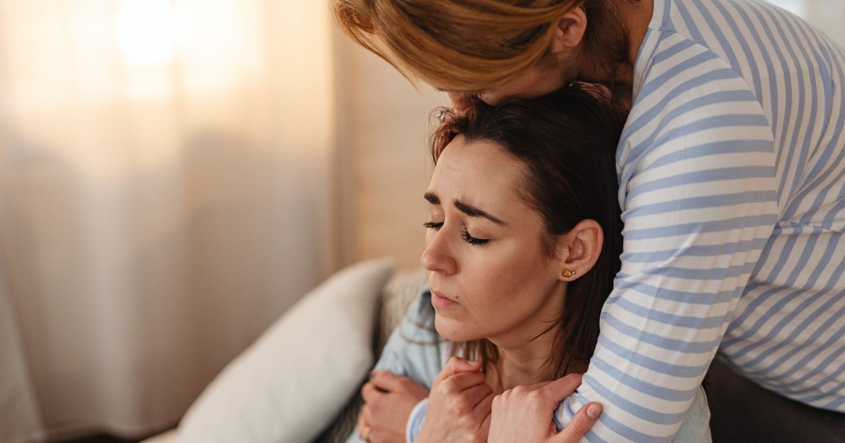 What Really Happens to Your Body When You’re Touch-Deprived